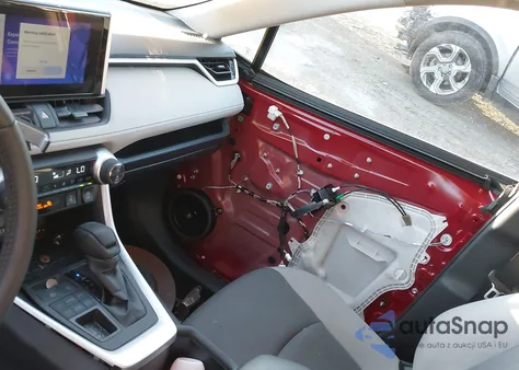 2025 Toyota Rav4 Xle z USA, uszkodzony, nr VIN 2T3P1RFV3SW504186